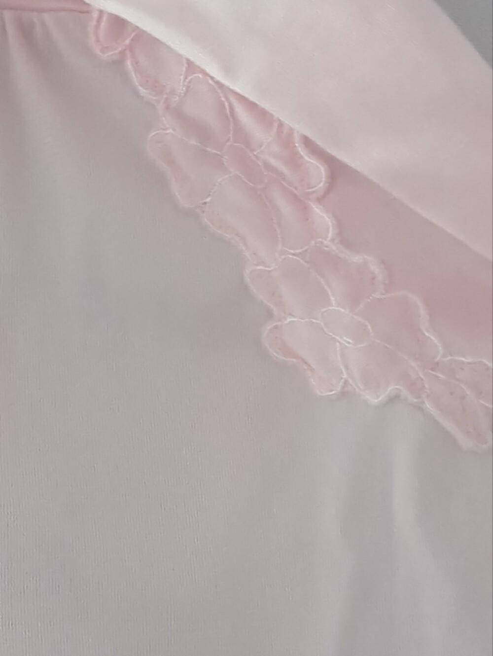 Vanity Fair Pale Pink Button-Front Sleep Robe - Picture 3 of 6